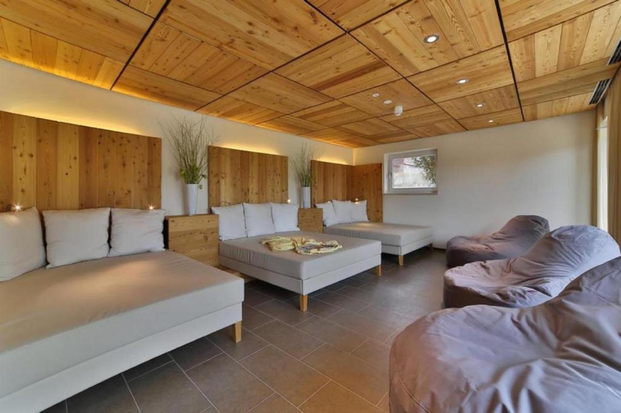 Zedernhof Gesundheits- & Wellnesshotel Stamsried Bagian luar foto